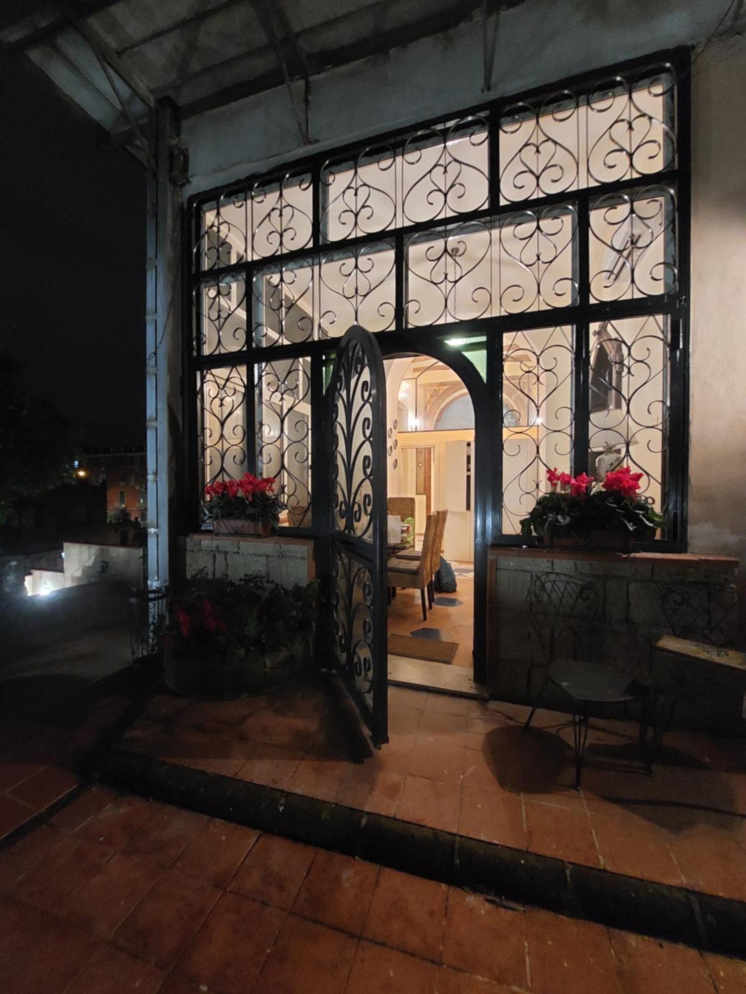 Dimora Storica "Le Stanze Di Dioniso" Villa Nápoly Kültér fotó